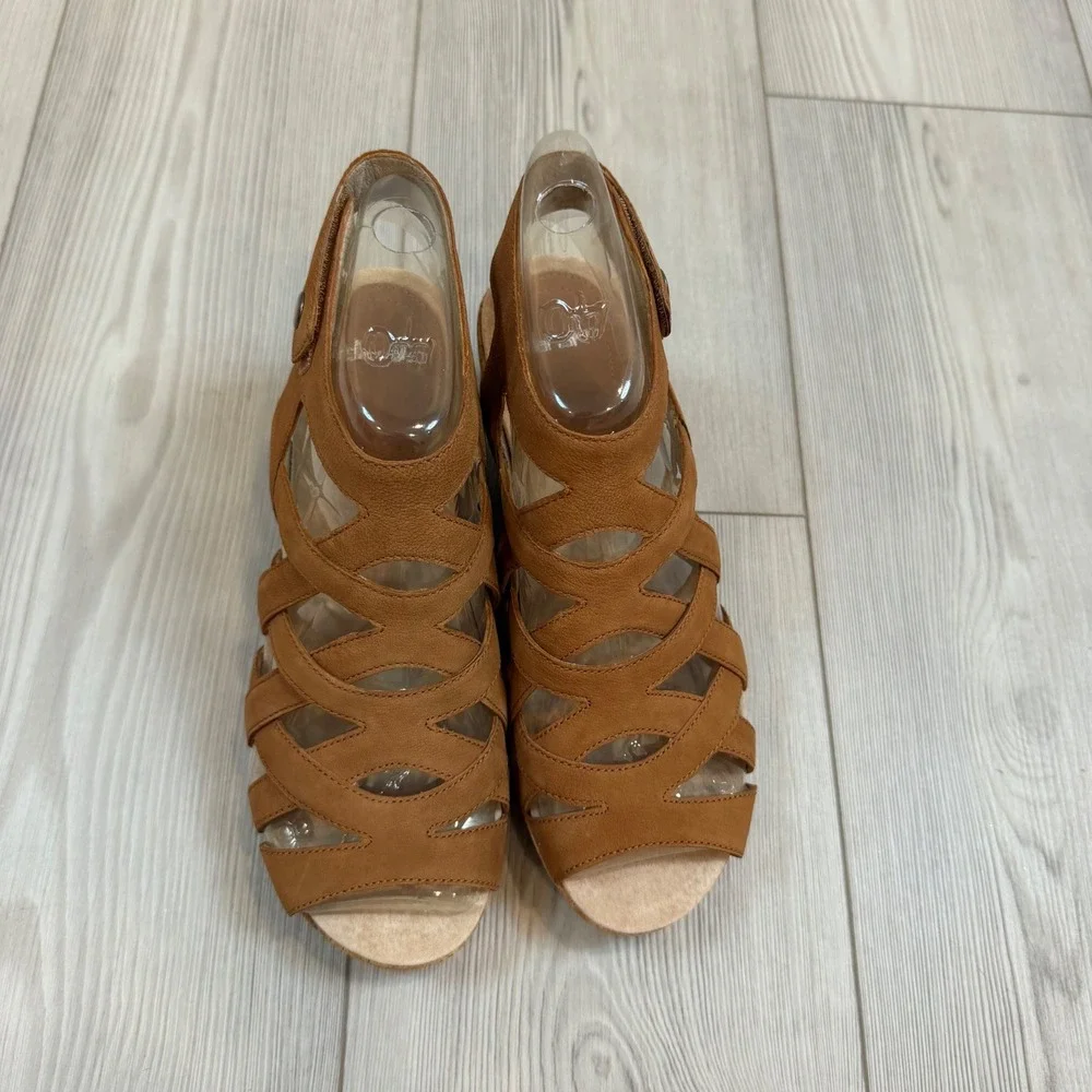 NEW Dansko Cecily Camel Milled Nubuck Leather Wedge Sandals 10 40 Brown